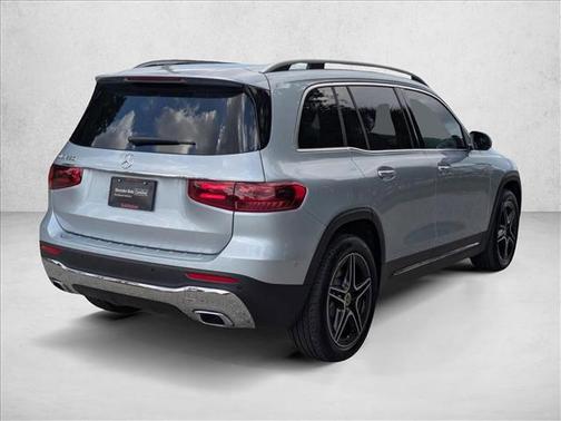 Cirrus Silver Metallic 2026 Mercedes-Benz GLB 250 Base