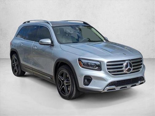 Cirrus Silver Metallic 2026 Mercedes-Benz GLB 250 Base