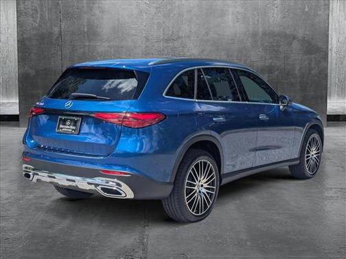 2025 Mercedes-Benz GLC 300 Base