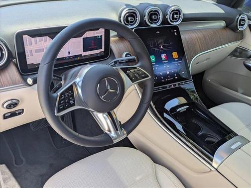 2025 Mercedes-Benz GLC 300 Base