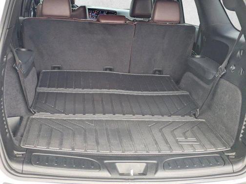 White Knuckle Clearcoat 2024 Dodge Durango R/T Plus RWD