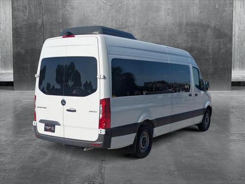 2025 Mercedes-Benz Sprinter 2500 High Roof