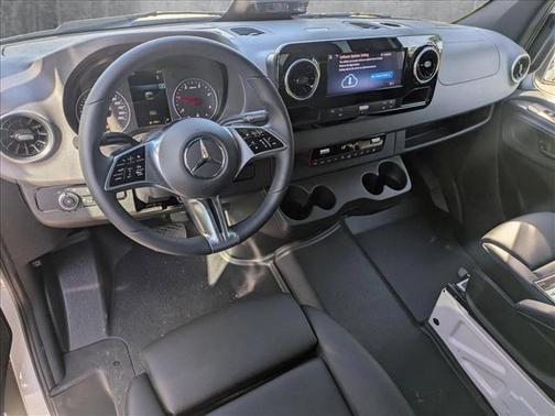 2025 Mercedes-Benz Sprinter 2500 High Roof