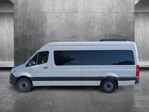 2025 Mercedes-Benz Sprinter 2500 High Roof