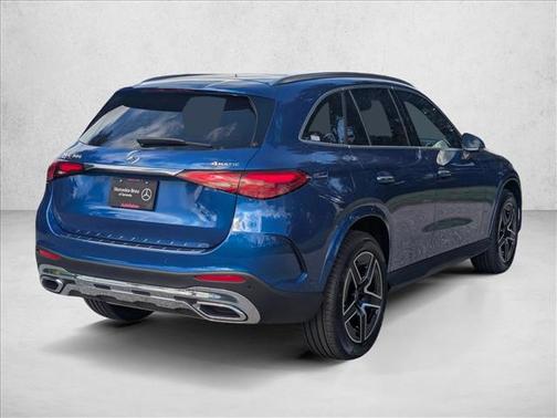 2026 Mercedes-Benz GLC 300 4MATIC