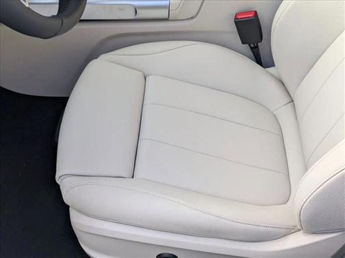 2026 Mercedes-Benz GLB 250 Base