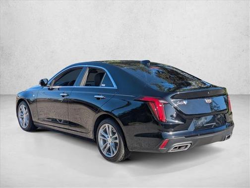 2022 Cadillac CT4 Luxury