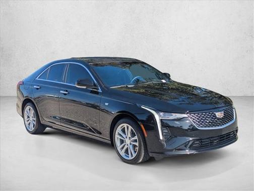 2022 Cadillac CT4 Luxury