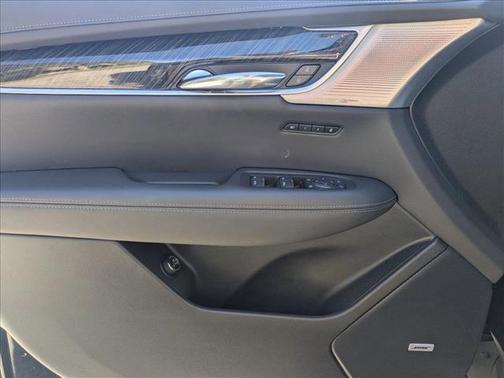 2024 Cadillac XT6 Premium Luxury FWD