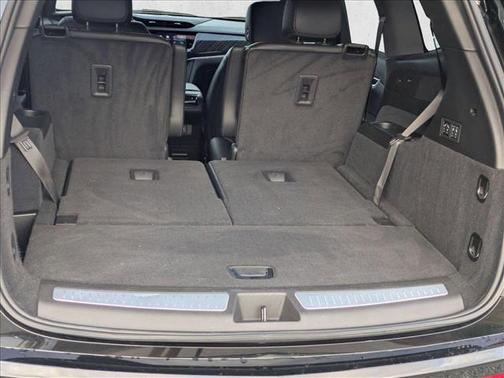 2024 Cadillac XT6 Premium Luxury FWD