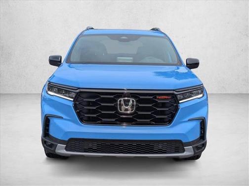 Diffused Sky Pearl 2025 Honda Pilot TrailSport
