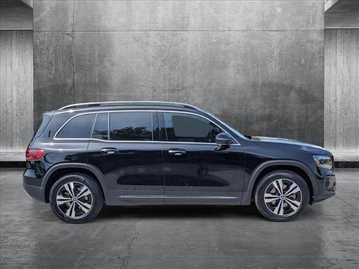 2025 Mercedes-Benz GLB 250 Base