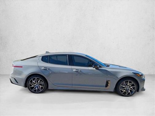 2022 Kia Stinger GT-Line