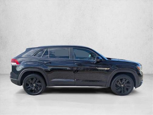 2022 Volkswagen Atlas Cross Sport 2.0T SE w/Technology