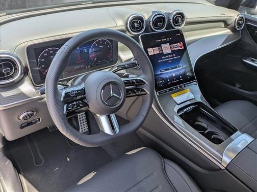 2025 Mercedes-Benz GLC 300 Base