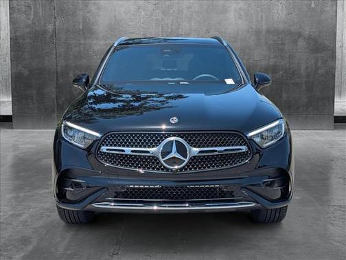 2025 Mercedes-Benz GLC 300 Base