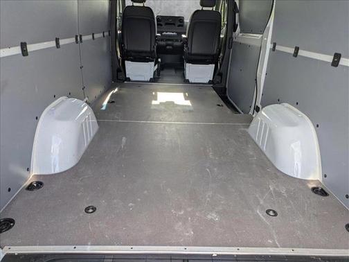 2025 Mercedes-Benz Sprinter 2500 Standard Roof