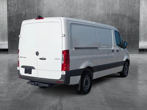 2025 Mercedes-Benz Sprinter 2500 Standard Roof
