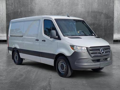 2025 Mercedes-Benz Sprinter 2500 Standard Roof