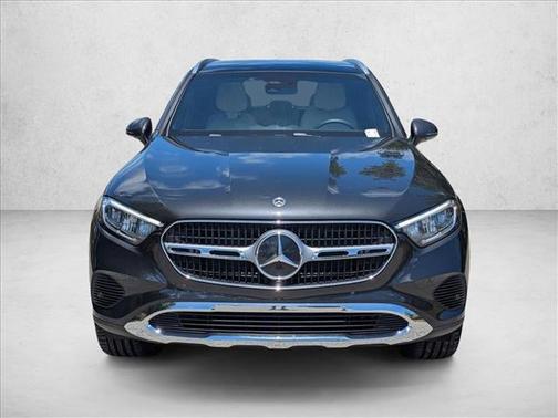 Graphite Grey Metallic 2026 Mercedes-Benz GLC 300 Base