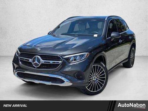 Graphite Grey Metallic 2026 Mercedes-Benz GLC 300 Base