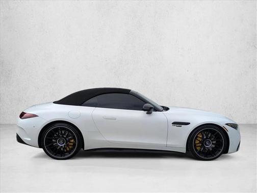 2022 Mercedes-Benz AMG SL 63 Base