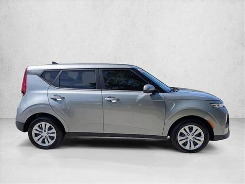 Steel Gray 2022 Kia Soul LX