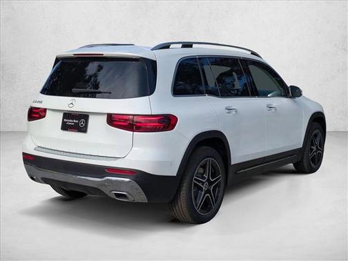 Polar White 2026 Mercedes-Benz GLB 250 Base