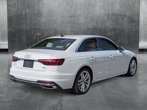 2022 Audi A4 45 S line Premium Plus