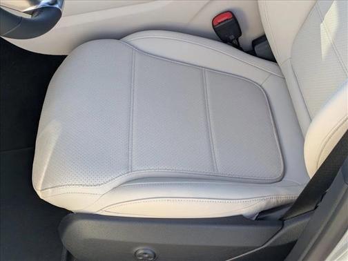 2026 Mercedes-Benz GLC 300 Base