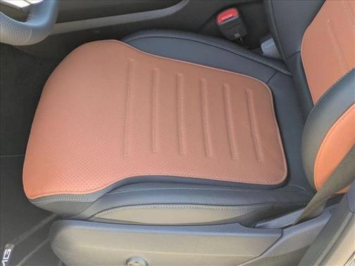 2026 Mercedes-Benz GLC 300 Base