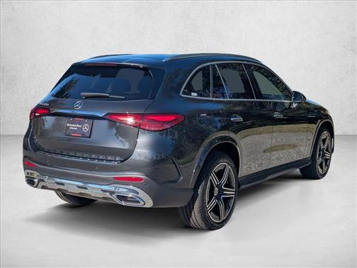 2026 Mercedes-Benz GLC 300 Base