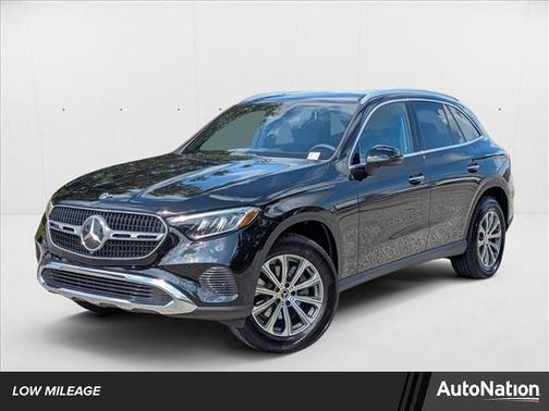 2025 Mercedes-Benz GLC 300 Base