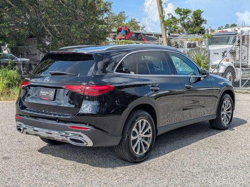 2025 Mercedes-Benz GLC 300 Base