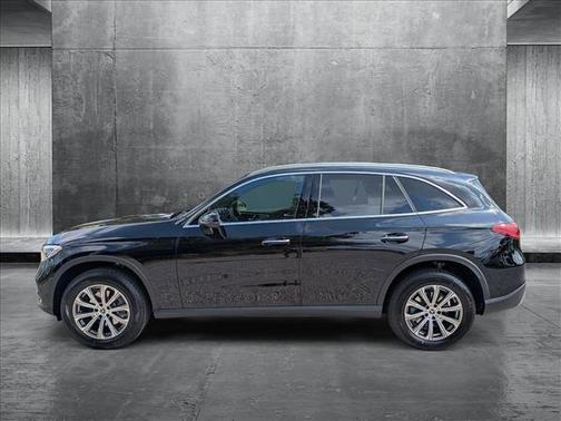 2025 Mercedes-Benz GLC 300 Base