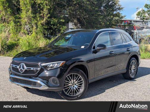 2025 Mercedes-Benz GLC 300 Base