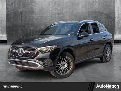 2025 Mercedes-Benz GLC 300 Base