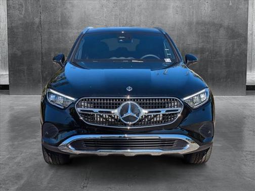 2025 Mercedes-Benz GLC 300 Base