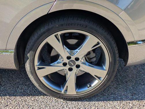 Savile Silver 2022 Genesis GV80 3.5T