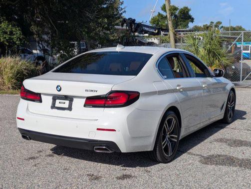 Alpine White 2021 BMW 530 530i