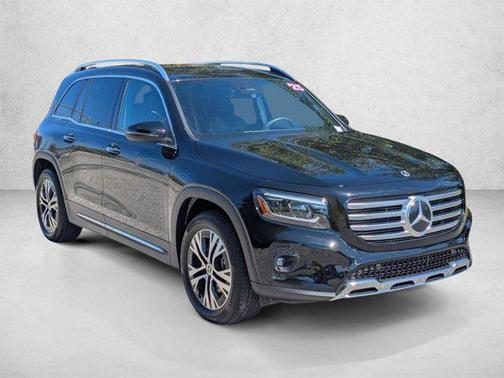 Night Black 2025 Mercedes-Benz GLB 250 4MATIC
