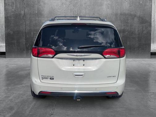 2020 Chrysler Pacifica Limited