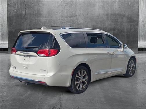 2020 Chrysler Pacifica Limited