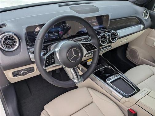 2025 Mercedes-Benz GLB 250 Base