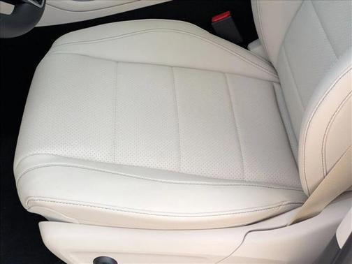 Selenite Grey Metallic 2026 Mercedes-Benz GLE 350 Base