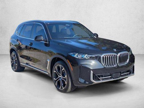 Black Sapphire Metallic 2024 BMW X5 xDrive40i