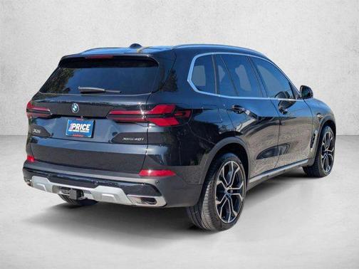 Black Sapphire Metallic 2024 BMW X5 xDrive40i