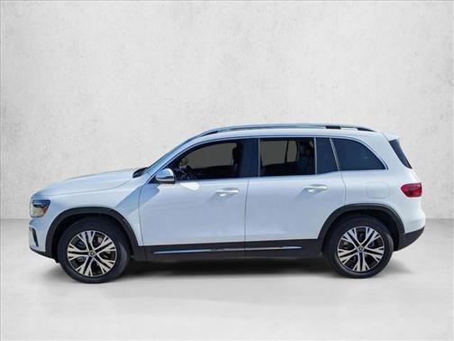 Polar White 2026 Mercedes-Benz GLB 250 Base