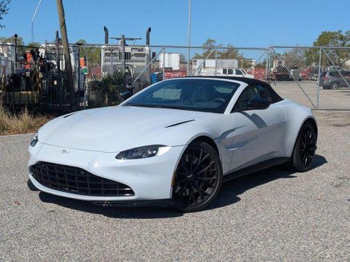 2023 Aston Martin Vantage Roadster