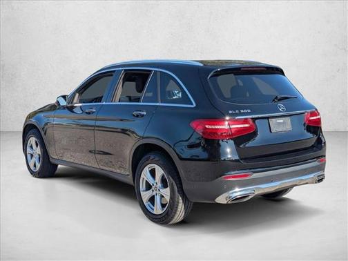 2018 Mercedes-Benz GLC 300 Base